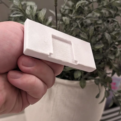 Giá đỡ bàn chải đánh răng và dao cạo