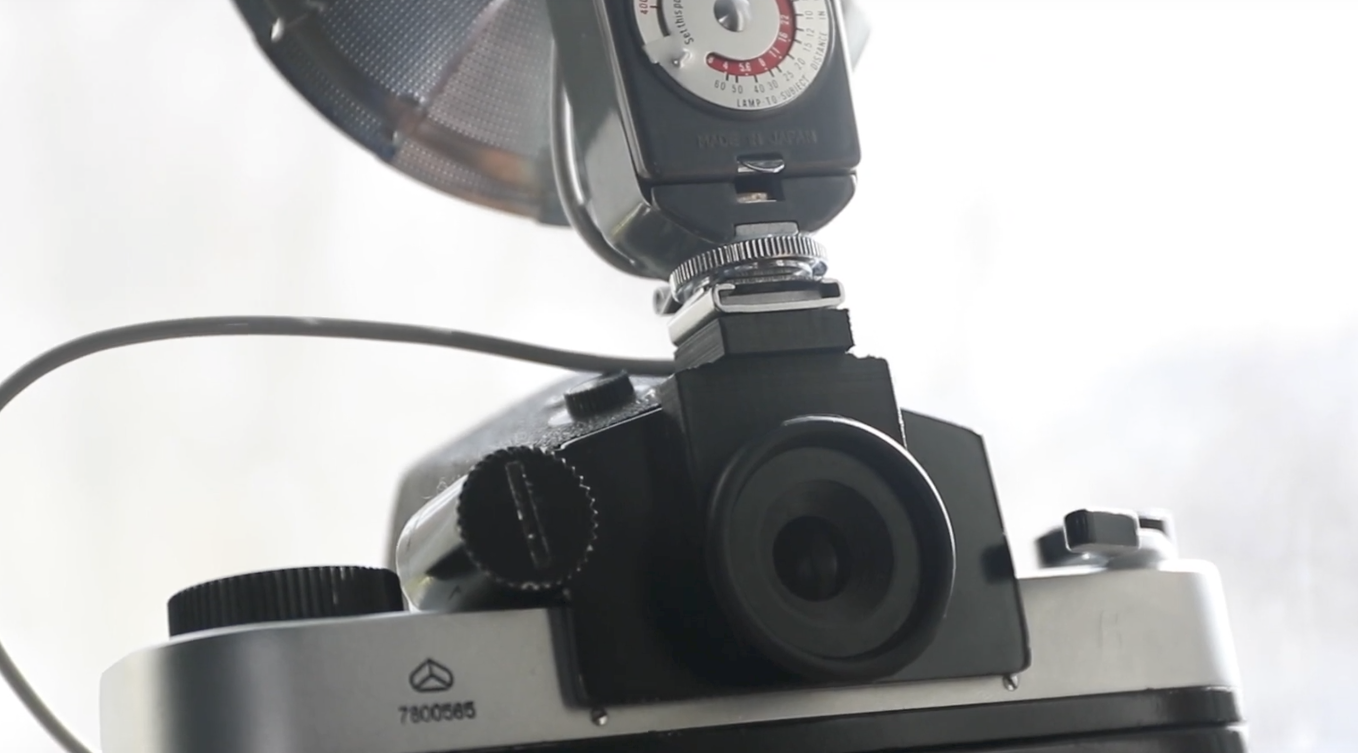 Giá đỡ đèn flash cho Kiev 6C