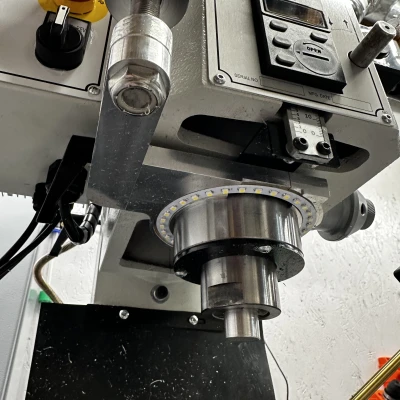 Chặn sâu mũi khoan PM728-VT có đèn LED