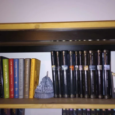 THE LORD OF THE RINGS - Chặn Sách