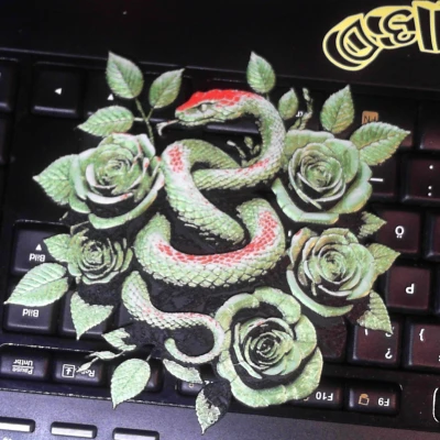 Tranh Hoa Hồng và Rắn (Hueforge)