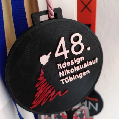 Huy chương từ các giải chạy bộ / Medals from running event