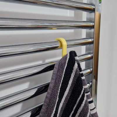 Móc treo khăn gắn thanh sưởi Rail