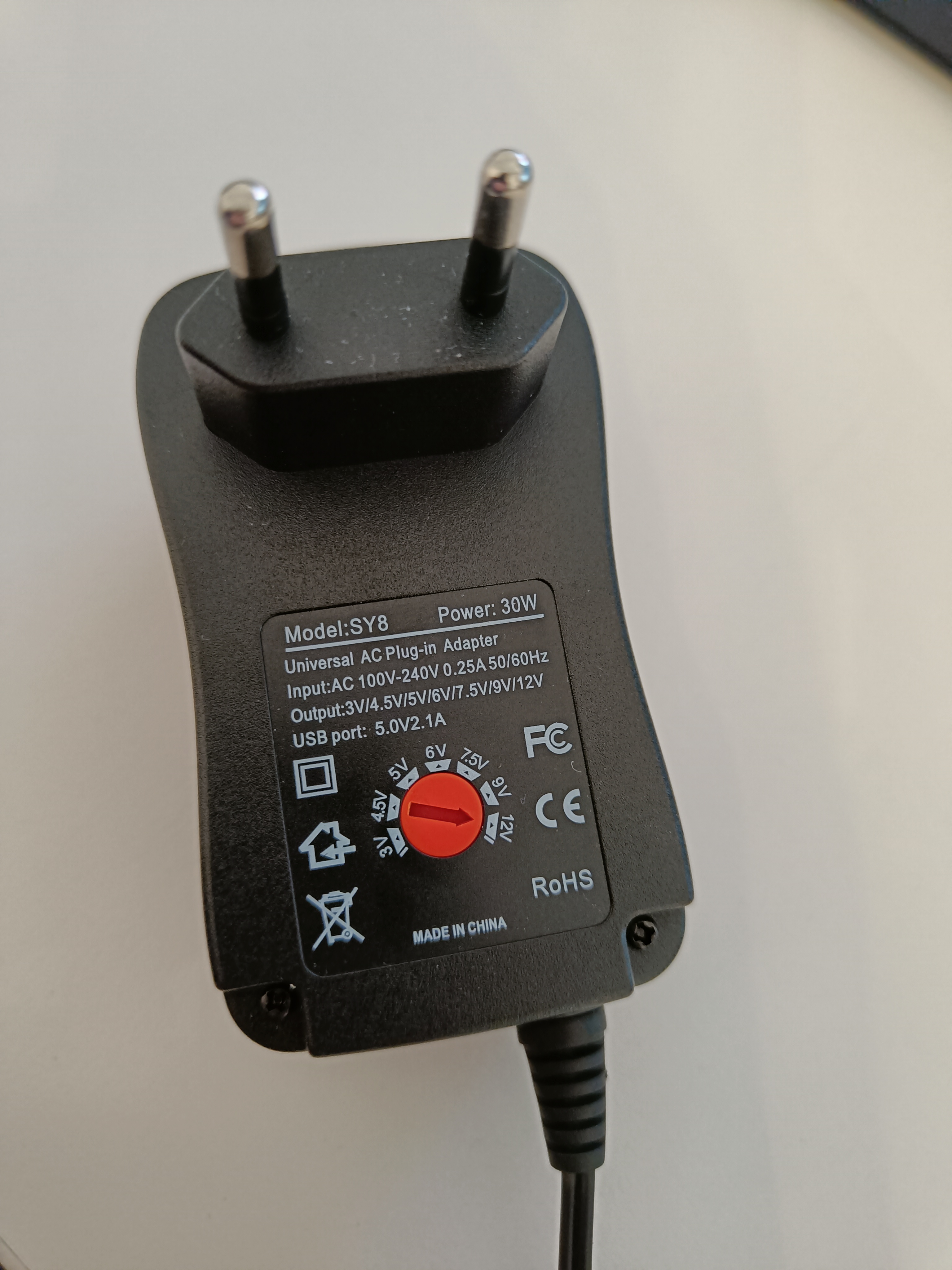 Giá đỡ quạt cho két nước