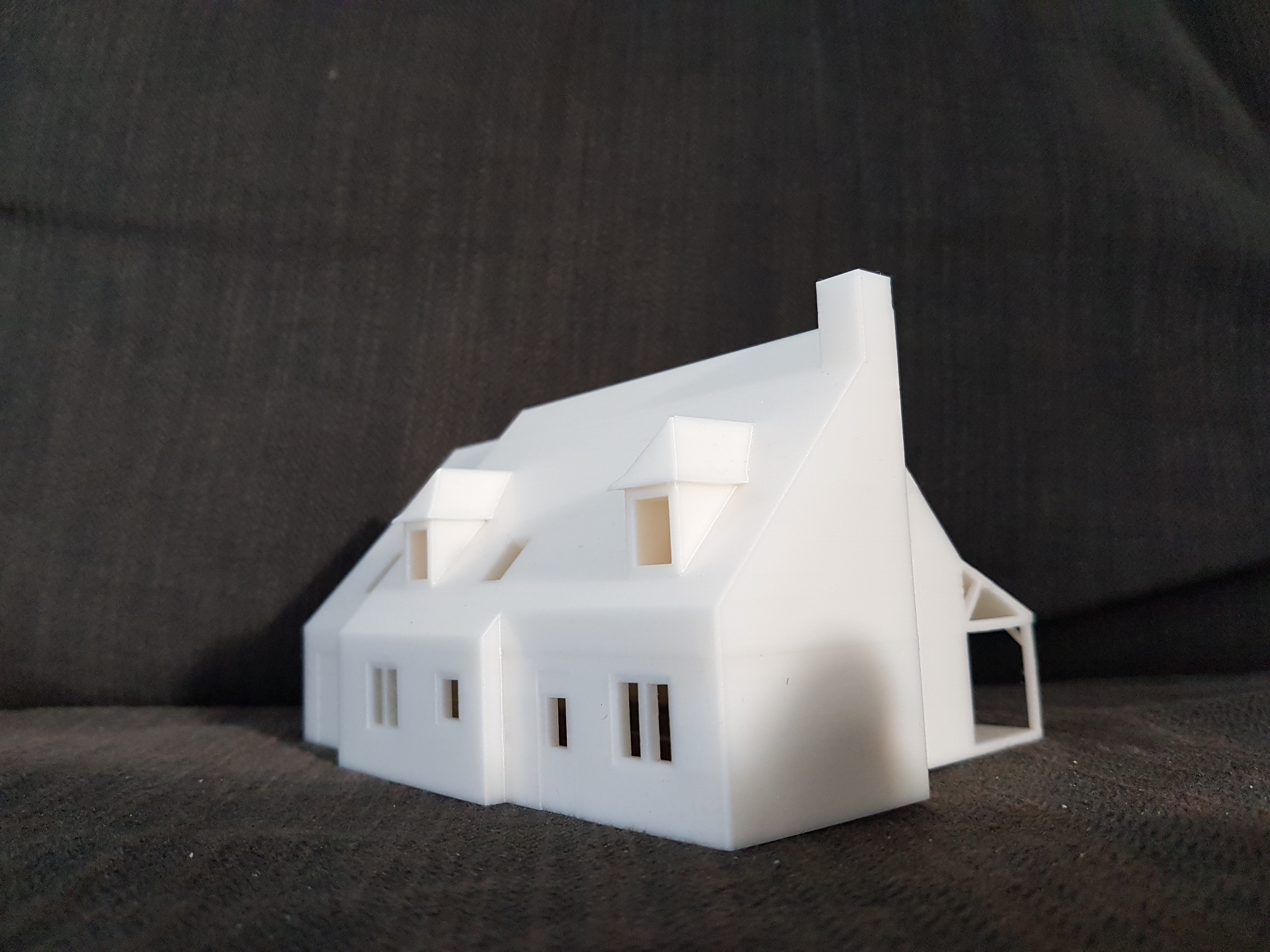 Mô hình nhà lớn dùng làm đèn hoặc trang trí