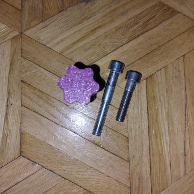 Nút vặn lục giác cho ốc M10 (ví dụ: vô lăng)