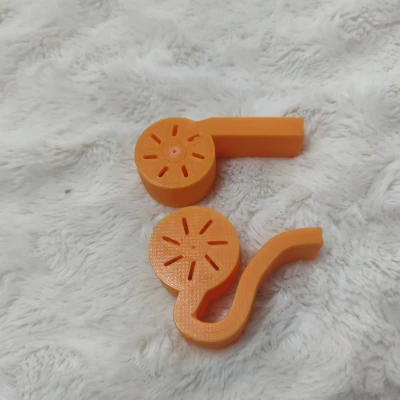 Còi có Tua bin, Chơi STEM