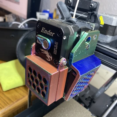 Pát giữ quạt 40mm cho hotend, tương thích khi dời quạt thổi lớp