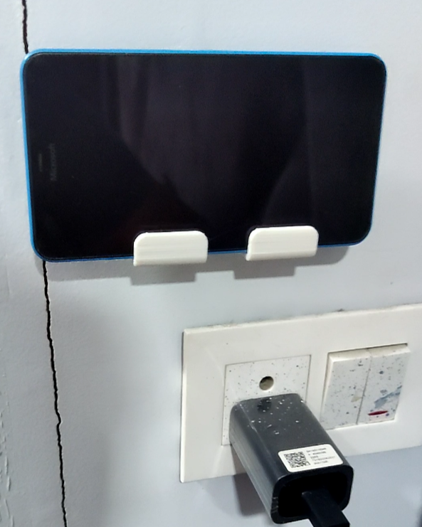 Giá Đỡ Điện Thoại Treo Tường