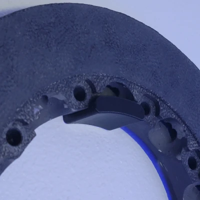 Móc treo đĩa phanh carbon F1