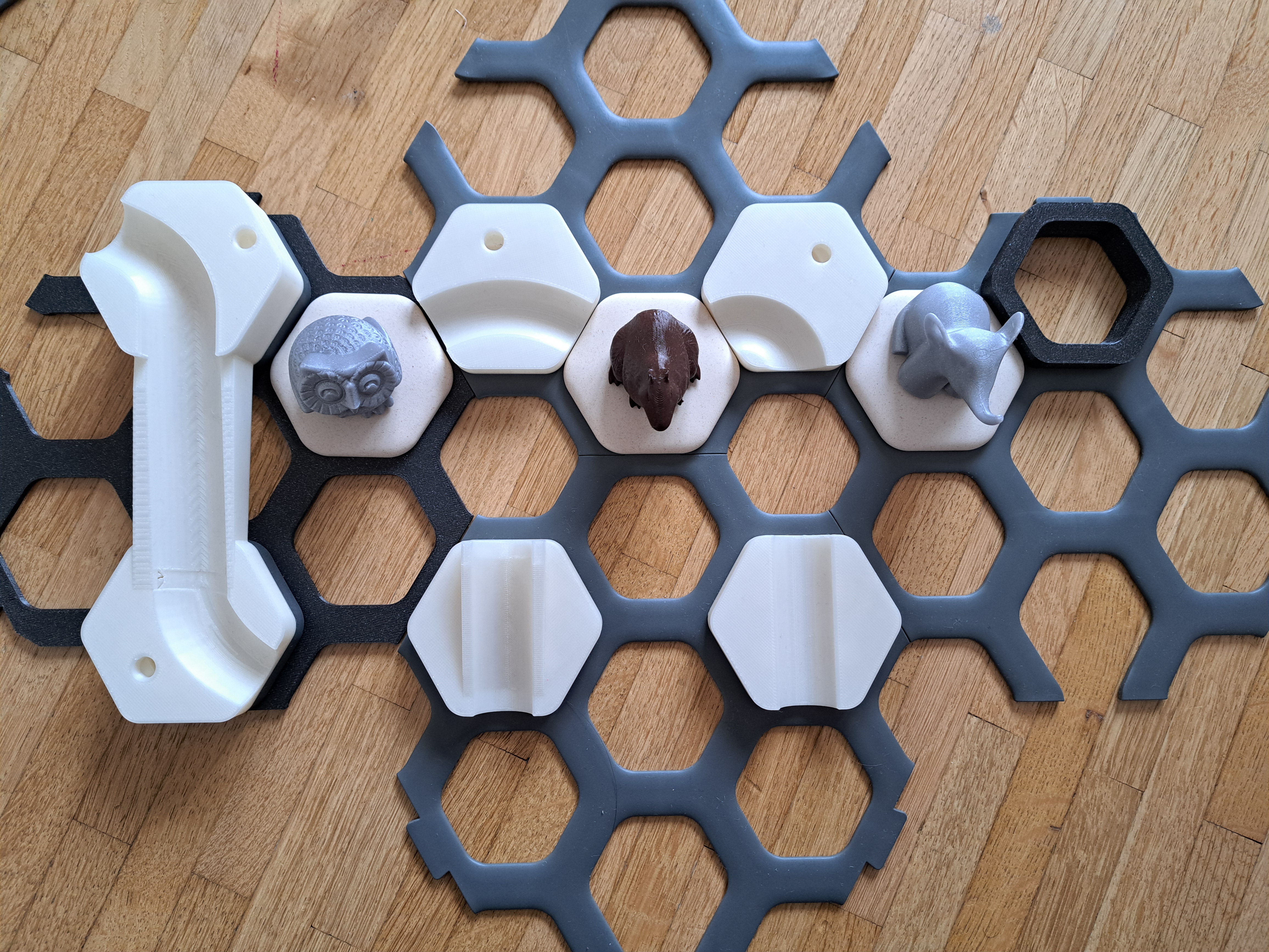 Tất cả các mảnh cơ bản của GraviTrax Junior (không cần hỗ trợ)