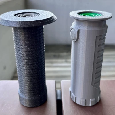 Kiếm Đồ Chơi hoặc Gươm Ánh Sáng (Có thể thu gọn)