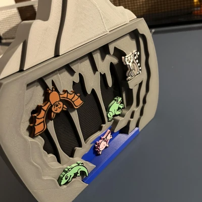 Hang động có động vật