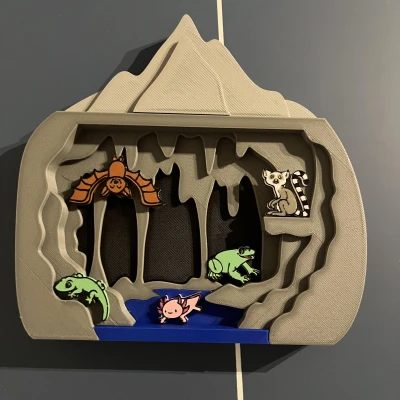 Hang động có động vật