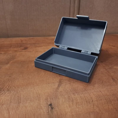 Hộp Đựng Bài Tây Có Bản Lề