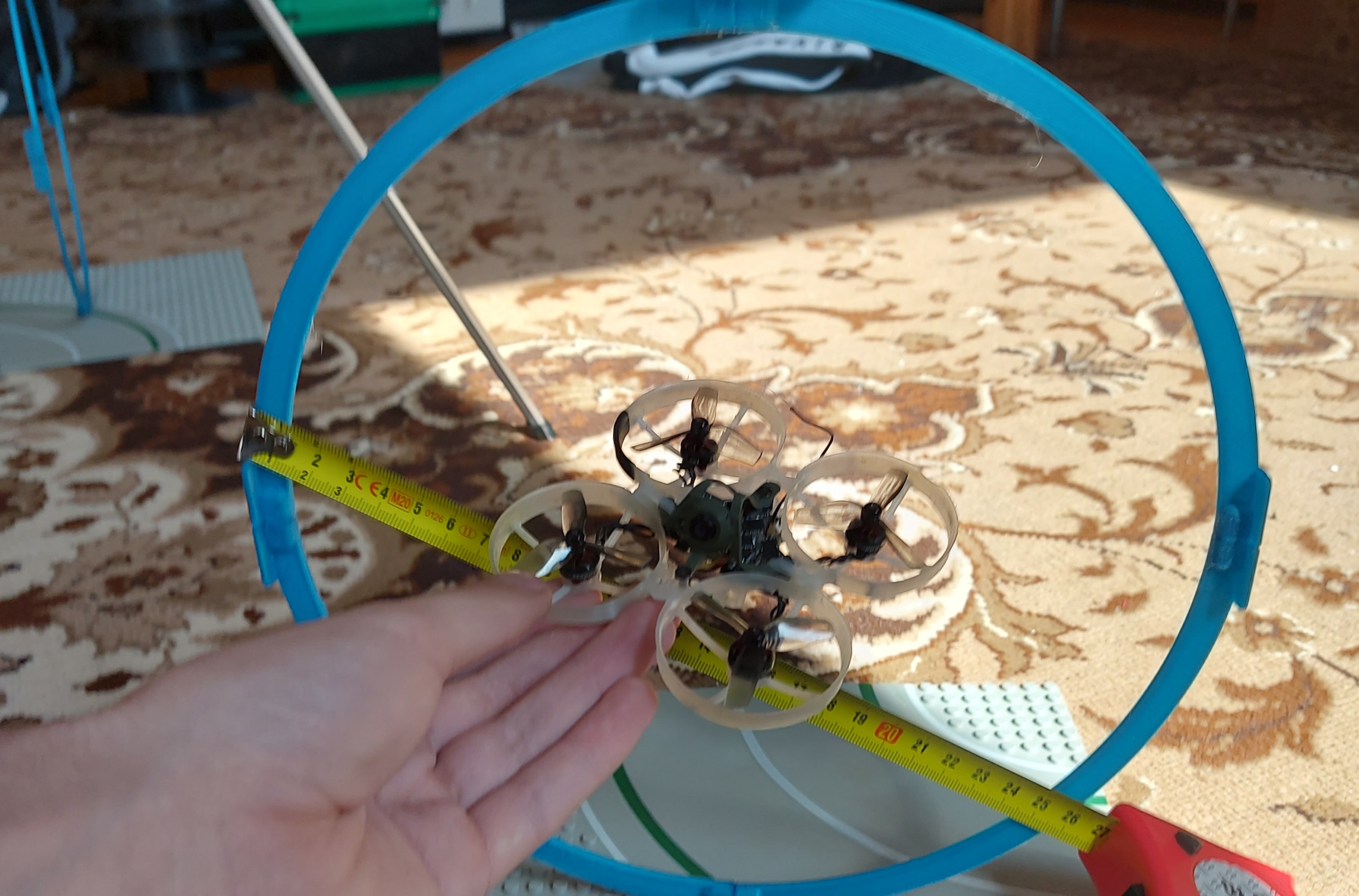 Cổng Tiny Whoop