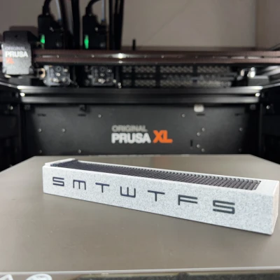 Hộp Đựng Thuốc Cỡ Trung Phiên Bản