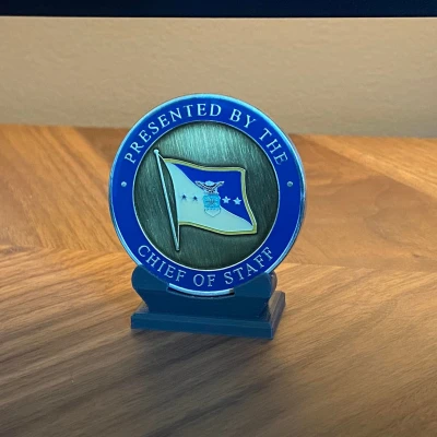 Chân Đế Đựng Đồng Xu Thử Thách (2 inch)