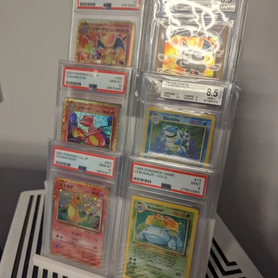 Chân Đế Trưng Bày Thẻ Bài Phân Loại (TCG)