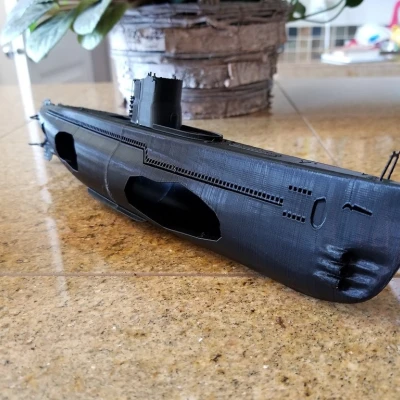 Tàu Ngầm Bị Chìm