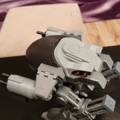 Mô Hình ED-209 - Robot Khủng Bố Từ Robocop