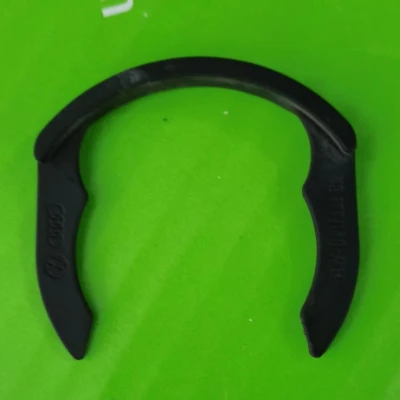 Clip Ống Nước Xe Gol G5