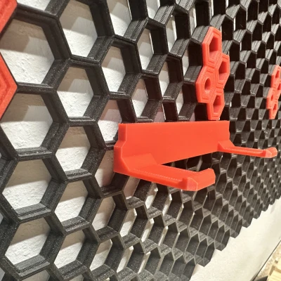 Giá đỡ hộp Milwaukee Shockwave cho Tường Lưu Trữ Honeycomb