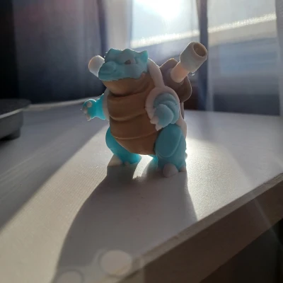 Mô Hình Blastoise 4 Màu Pokemon Đa Sắc