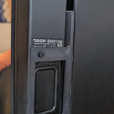 Giá đỡ tai màn hình loa Drop BMR1