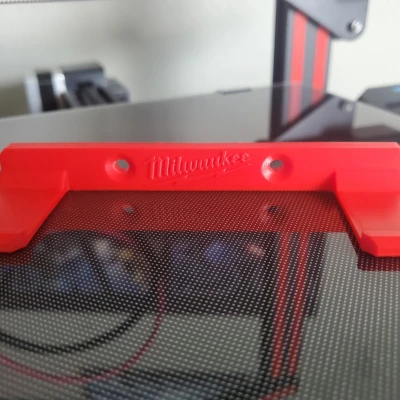 Kệ Gắn Hộp Milwaukee Shockwave Lên Pegboard Wall Control