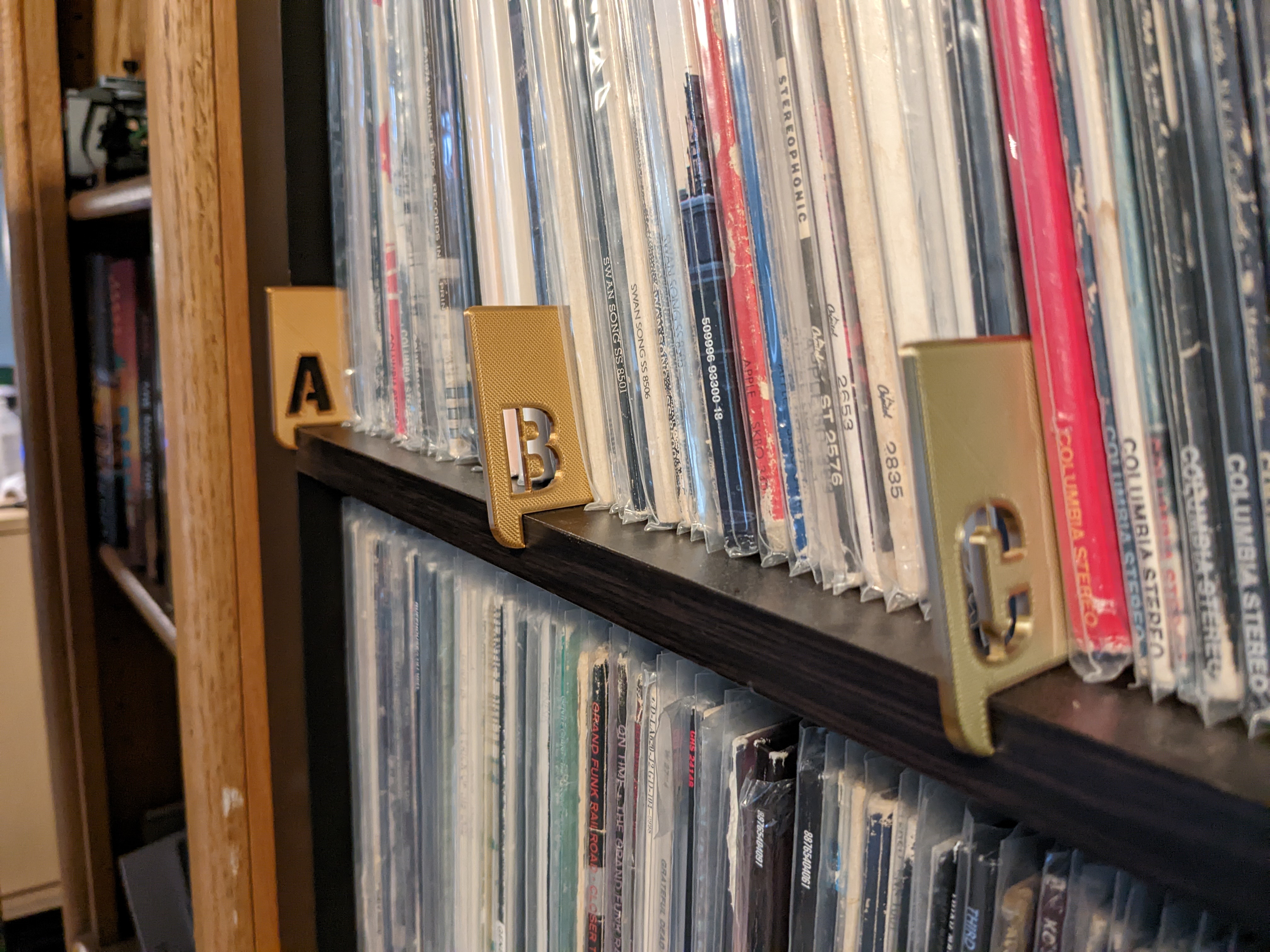 Vách Ngăn Đĩa Than