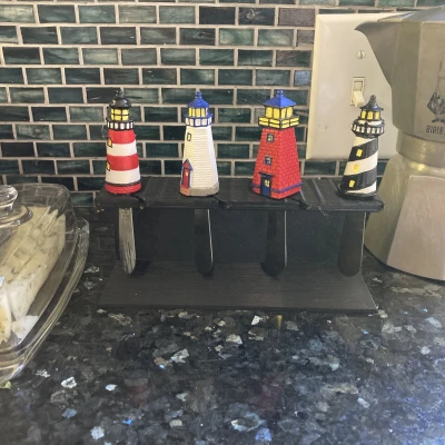 Chân Đế Đựng Dao Bơ Hình Ngọn Hải Đăng