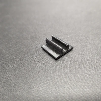 Kẹp Giữ Dây Cáp Treo Tường