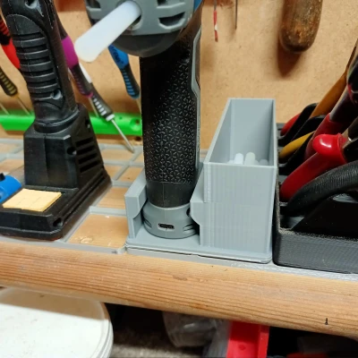 Giá đỡ súng bắn keo ALDI Ferrex chuẩn Gridfinity