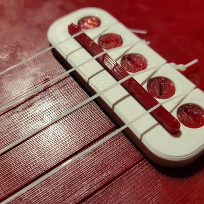 Ukulele hình trái tim - in 3D hoàn chỉnh