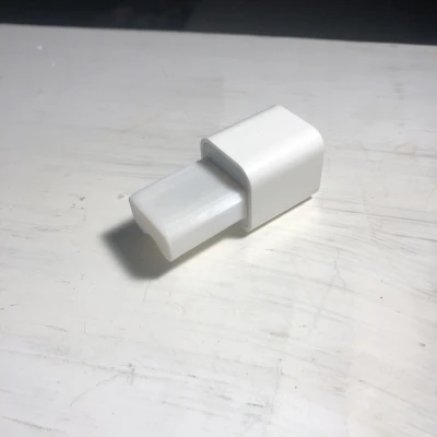 Nắp Chụp Chống Cong Chấu Cắm Điện