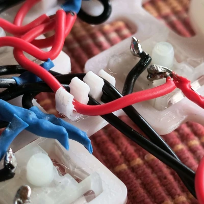 Kẹp/Lược dây điện parametric v2