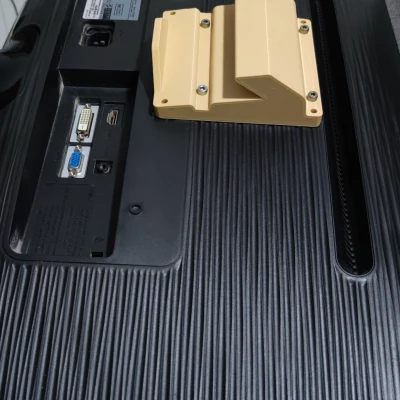 Giá Treo Tường VESA 100x100 & 75x75 Profile Thấp Dạng Cleat Kiểu Pháp