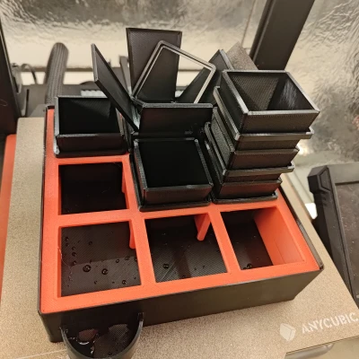 Nhà Kính Mini Tự Tưới Nước