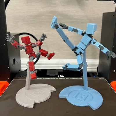 Chân đế trưng bày Lucky 13 phiên bản 2.0