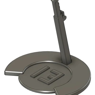 Chân đế trưng bày Lucky 13 phiên bản 2.0