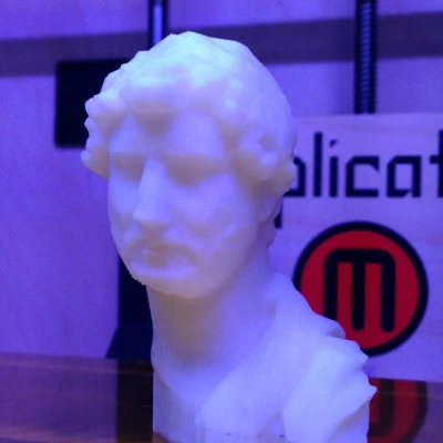 Tượng bán thân Hoàng đế Hadrian