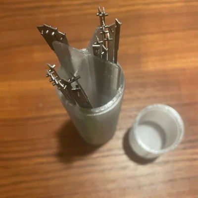 Hộp Đựng Lưỡi Cưa Lọng