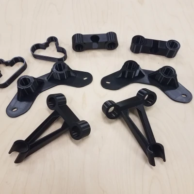 Chân Đỡ Đèn Cho Bàn Foosball Của Tiệm