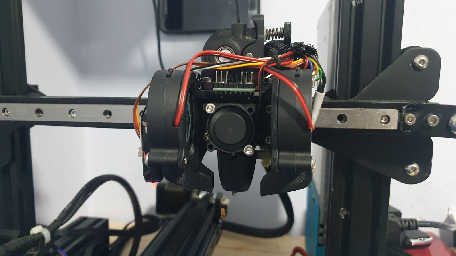 Nâng cấp Trục X Ender 3: DD Nhẹ, Ray Tuyến Tính & Linh Kiện Cao Cấp