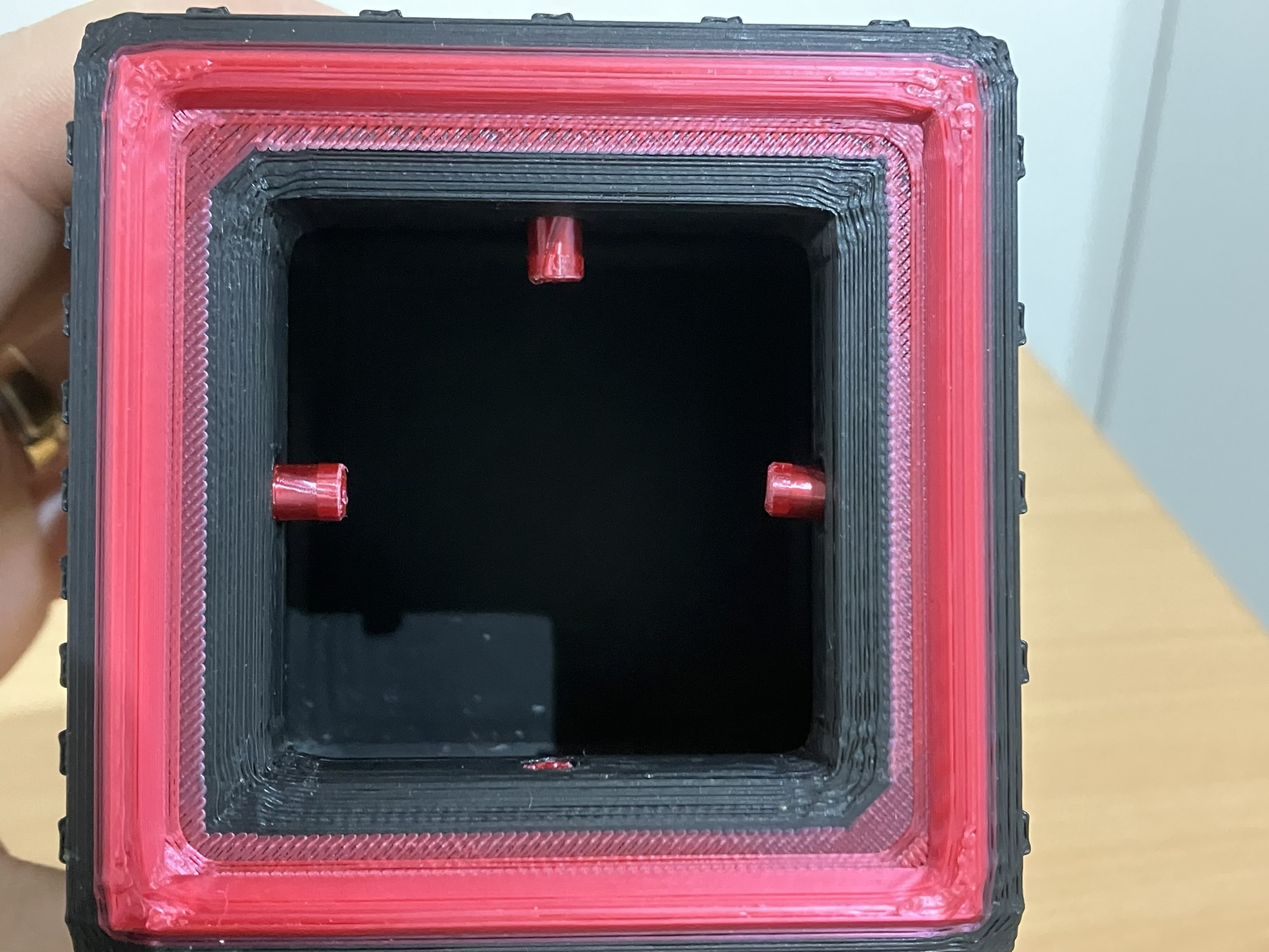 Hộp Bí Mật - File In 3D Mở Bằng Lực Ly Tâm