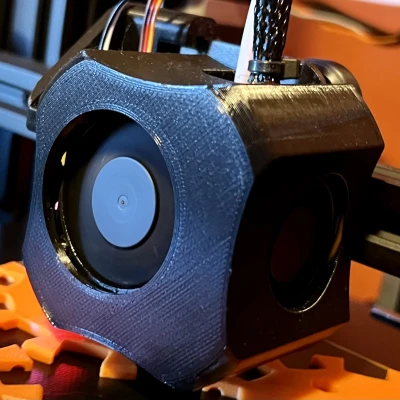 Tấm Chắn Quạt Ender 3 V2 Êm Hơn