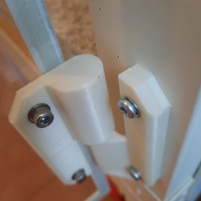 Bản Lề (Hinge) Dùng Cho Hộp Tủ và Nhiều Hơn Nữa