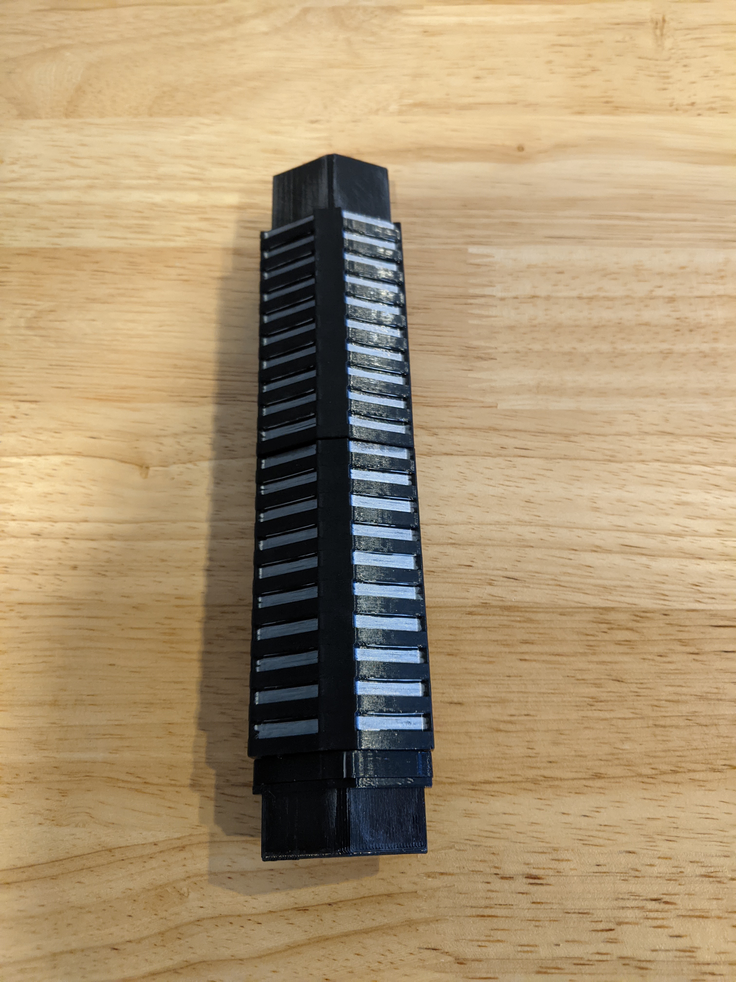 Cán Kiếm Rút Gọn