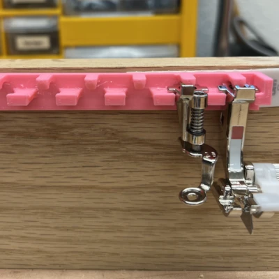 Giá đỡ chân vịt Bernina 5.5mm, nhiều chân vịt